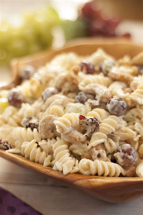 creamy-cashew-chicken-rotini-salad-wishes-and-dishes image