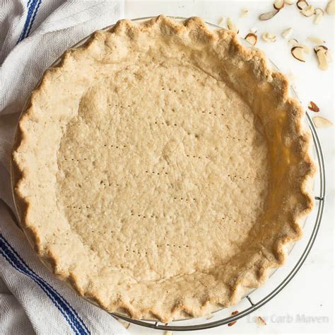 flaky-low-carb-pie-crust-recipe-low-carb-maven image