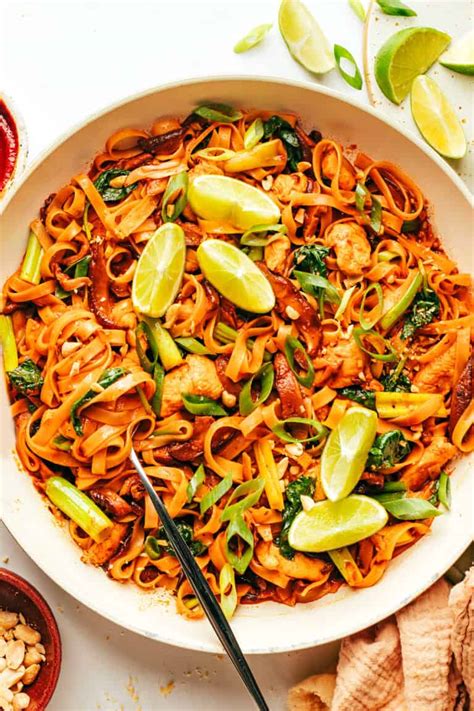 spicy-sesame-gochujang-noodles-gimme-some-oven image