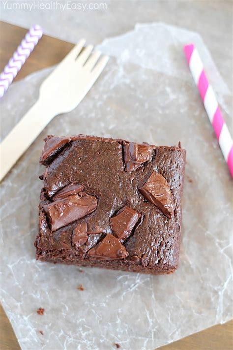 skinny-chocolate-brownies-yummy-healthy-easy image