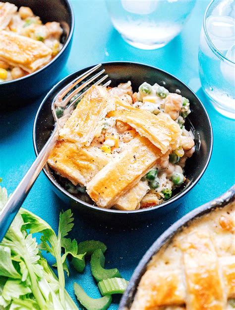 easy-vegetarian-chickpea-pot-pie-live-eat-learn image