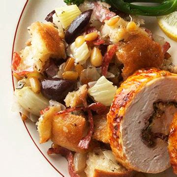 italian-style-bread-stuffing-midwest-living image