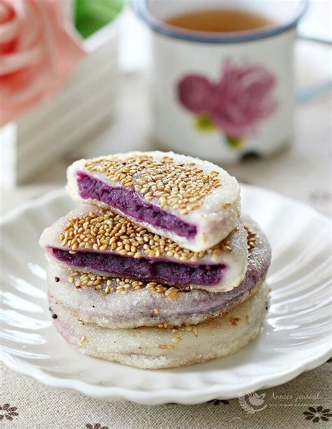purple-sweet-potato-pancakes-紫薯饼-anncoo-journal image
