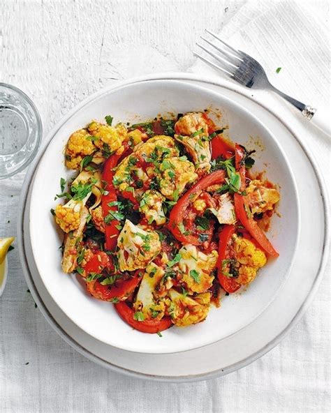 30-minute-chicken-and-cauliflower-curry image