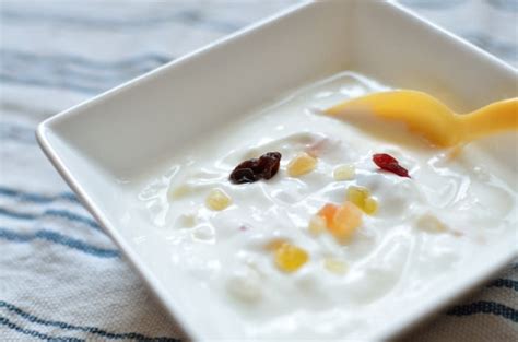 go-beyond-greek-yogurt-5-yogurt-types-from-around image