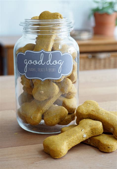 4-ingredients-homemade-dog-treats-baking-for-friends image