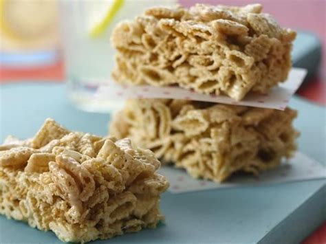 chex-cereal-treat-bars-recipe-lifemadedeliciousca image