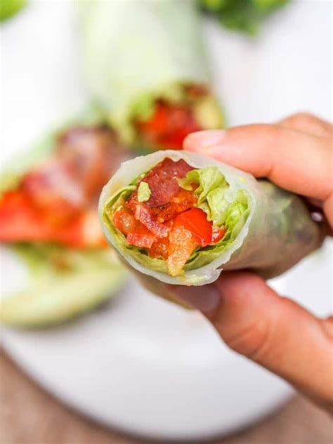 blt-lettuce-wraps-summer-rolls-with-avocado-gluten image