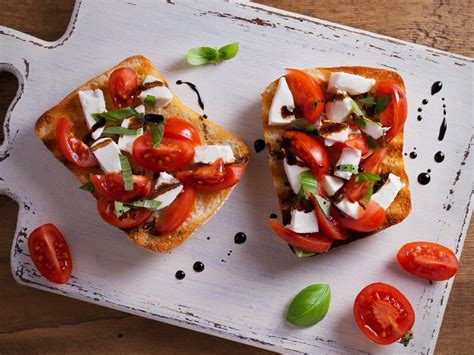 open-face-mozzarella-sandwich-recipe-and-nutrition image
