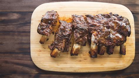 maple-glazed-rack-of-ribs-recipe-the-nosher image