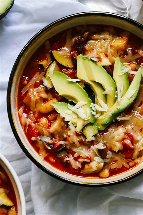 weeknight-vegetarian-chili-joanne-eats-well-with image