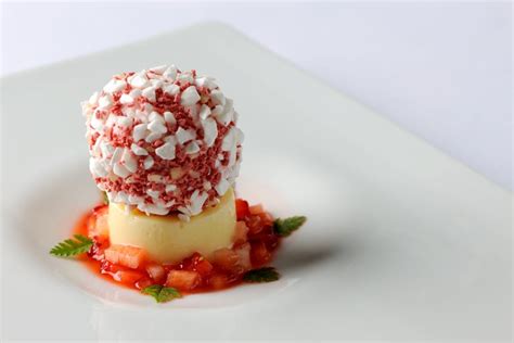 strawberry-elderflower-dessert-recipe-great-british image