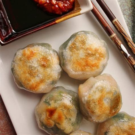 jiu-cai-jiao-chinese-chive-dumplings-mission-food image