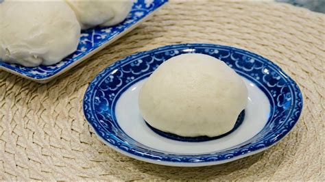 anman-recipe-steamed-buns-with-sweet-red-bean image