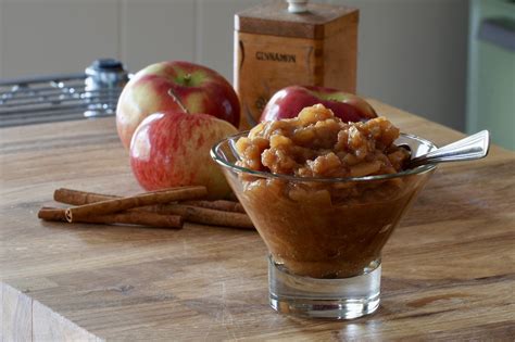 spiced-applesauce-weekend-at-the-cottage image