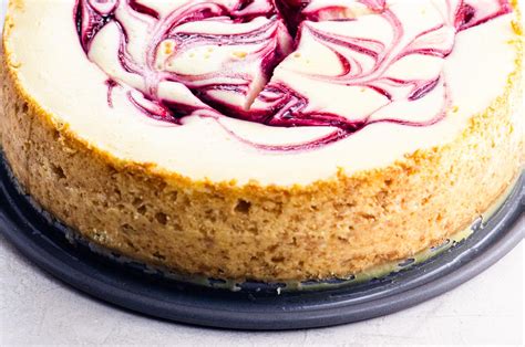 raspberry-lemon-cheesecake-creamy-classic-style image