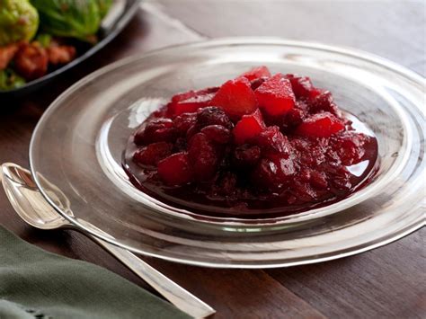 42-best-cranberry-sauce-recipes-for-thanksgiving-food image