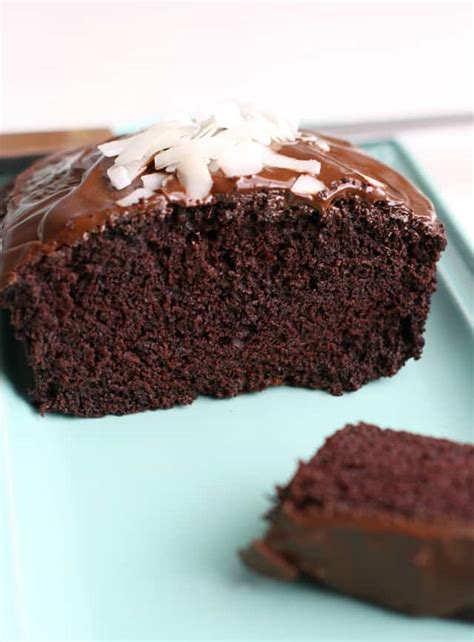 vegan-chocolate-coconut-cake-with-rich-chocolate image