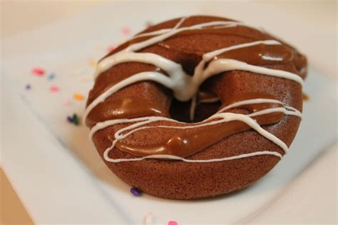 baked-applesauce-donuts-i-heart image