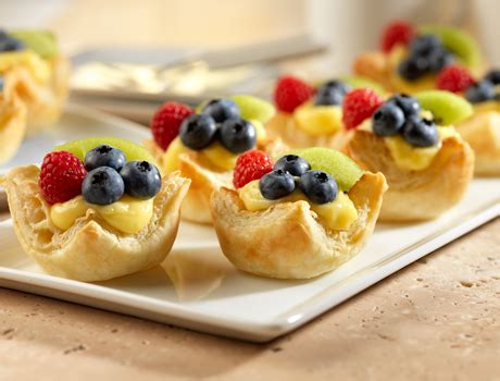 vanilla-fruit-tarts-puff-pastry image