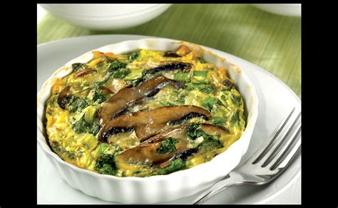 crustless-spinach-and-mushroom-quiche-diabetes image