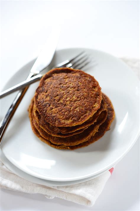 vegan-pumpkin-pancakes-minimalist-baker image