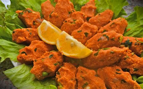red-lentil-balls-mercimekli-kofte-turkish-food image