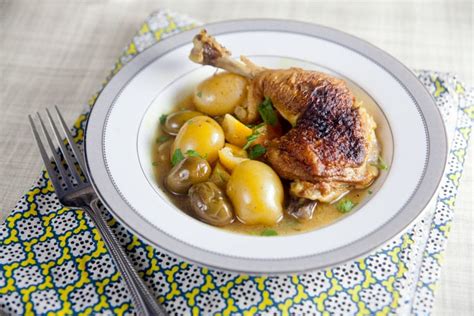 lemon-chicken-with-olives-and-potatoes-healthy image