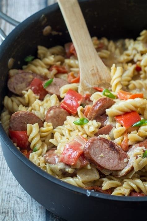 sausage-and-peppers-pasta-one-pot-the-wanderlust image