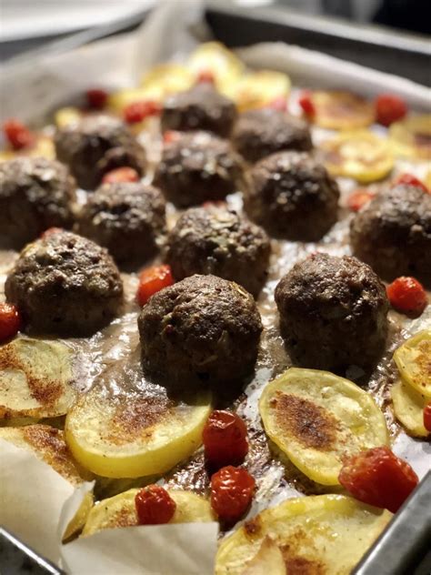 meatballs-and-baked-potatoes-in-the-oven-gulselshs image