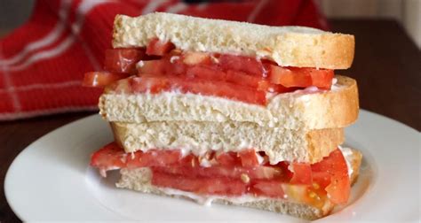 why-the-tomato-and-mayo-sandwich-is-the-perfect image