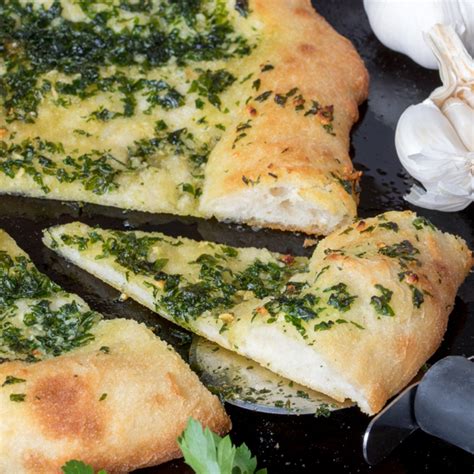 pizza-garlic-bread-recipe-centercutcook image