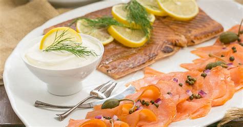 10-best-smoked-salmon-creme-fraiche-appetizer image