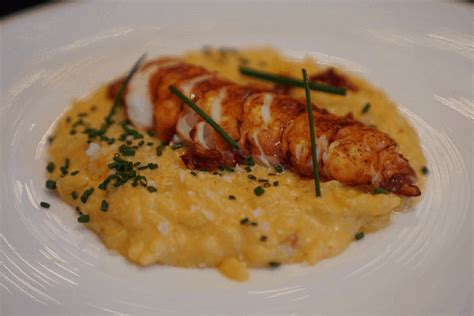 must-try-gordon-ramsay-lobster-risotto-2023 image