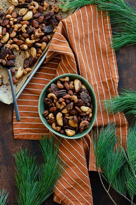 cajun-roasted-nuts-the-healthful-ideas image