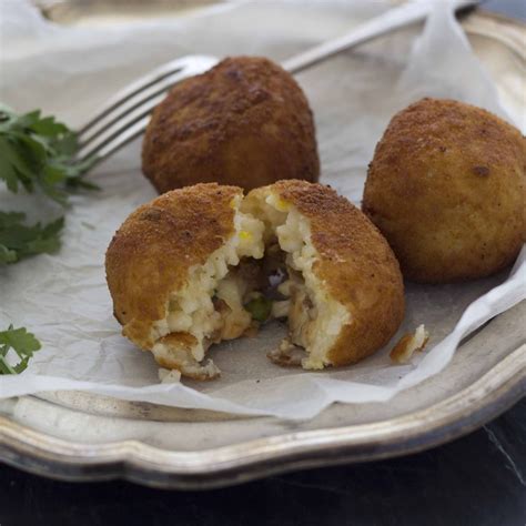 best-risotto-fritters-recipe-how-to-make-mozzarella image