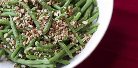 green-beans-with-toasted-pecans image