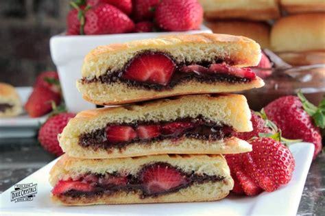 strawberry-chocolate-paninis-dixie-crystals image