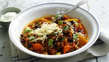 easy-vegetarian-chilli-recipe-bbc-food image