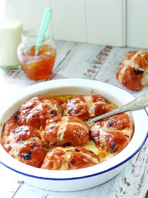 whiskey-marmalade-hot-cross-bread-butter-pudding image