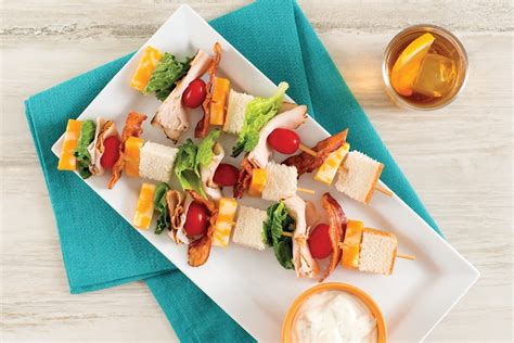 club-sandwich-skewers-home-trends-magazine image