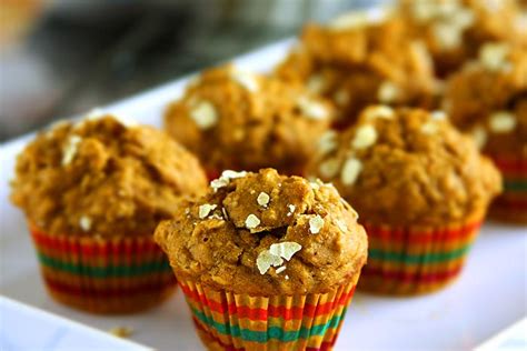 healthy-vegan-banana-oatmeal-muffins-eggless-cooking image