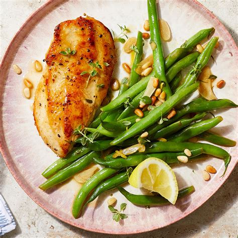 lemon-garlic-chicken-with-green-beans-eatingwell image