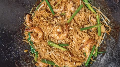 recipe-the-only-pad-thai-recipe-youll-ever-need-eater image