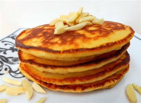 keto-almond-flour-pancakes-recipe-easy-low-carb image