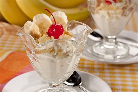 breakfast-banana-sundae-everydaydiabeticrecipescom image