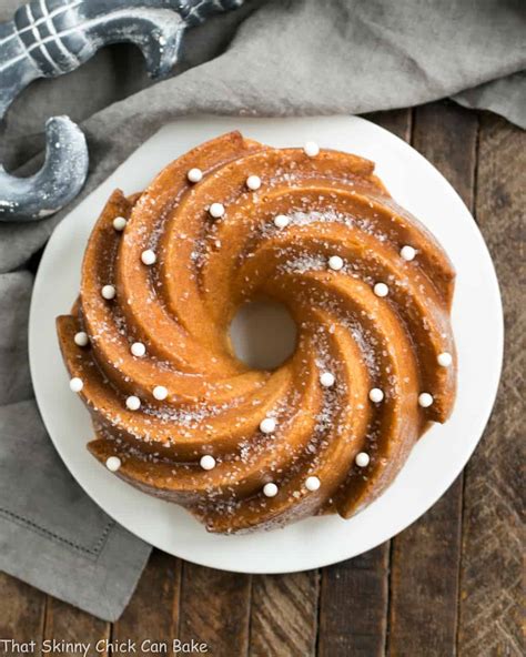 white-chocolate-bundt-cake-that-skinny-chick-can image