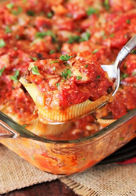 ground-beef-stuffed-shells-the-kitchen-is-my image