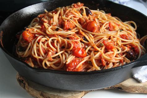 tomato-and-tuna-spaghetti-puttanesca-baker-by image