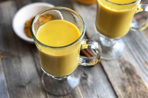 hot-and-healthy-indian-spiced-milk-recipe-foodal image